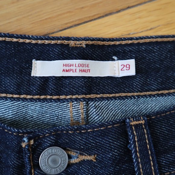 Levi's High Loose Dark Wash Cropped Jeans, Size 29 - Picture 8 of 10